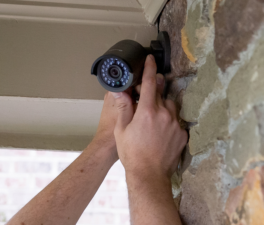 Security Cameras Keep Your Home Safe While You’re Away. Here’s How: